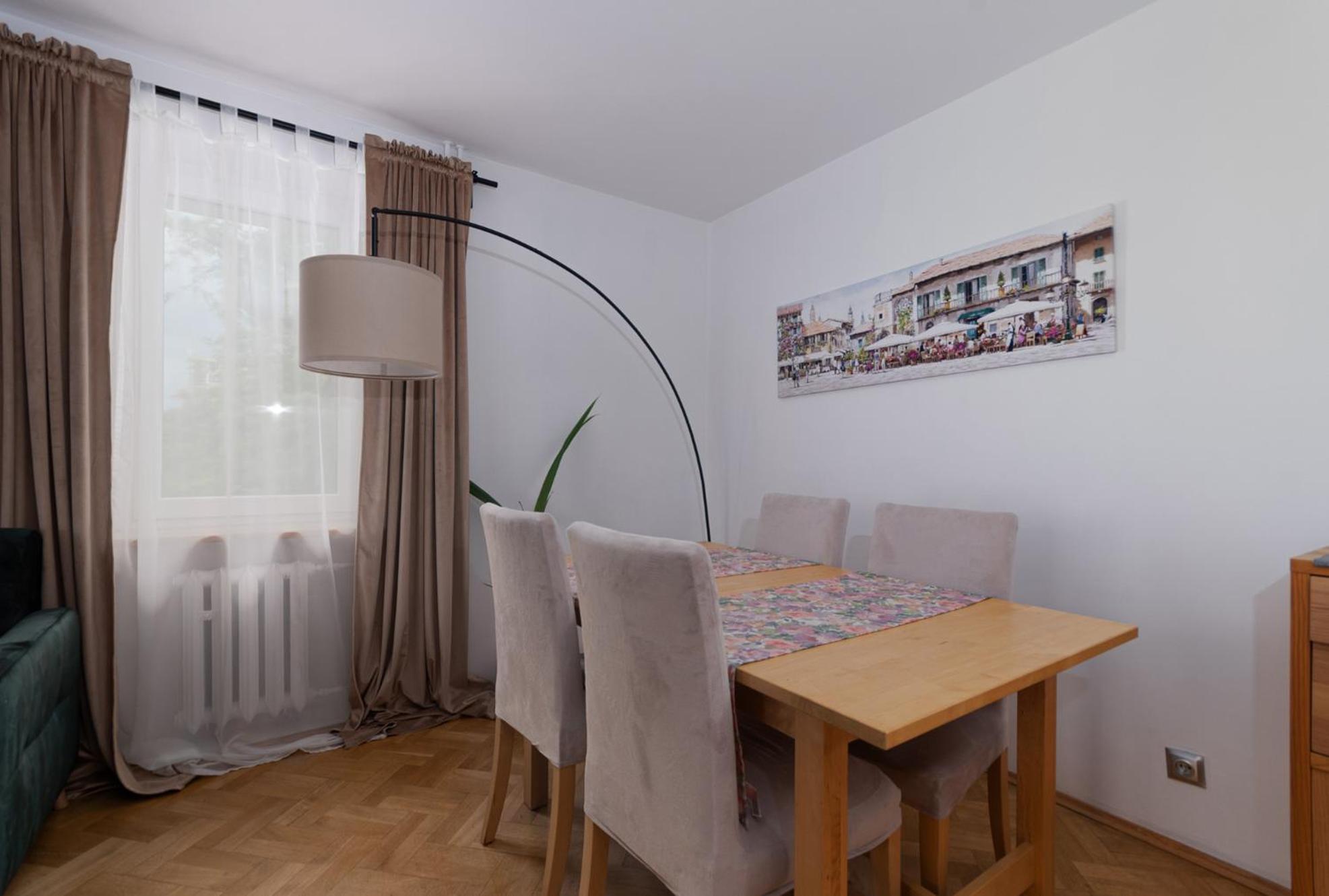Park Szczytnicki 2-bedroom Apartment Wroclaw